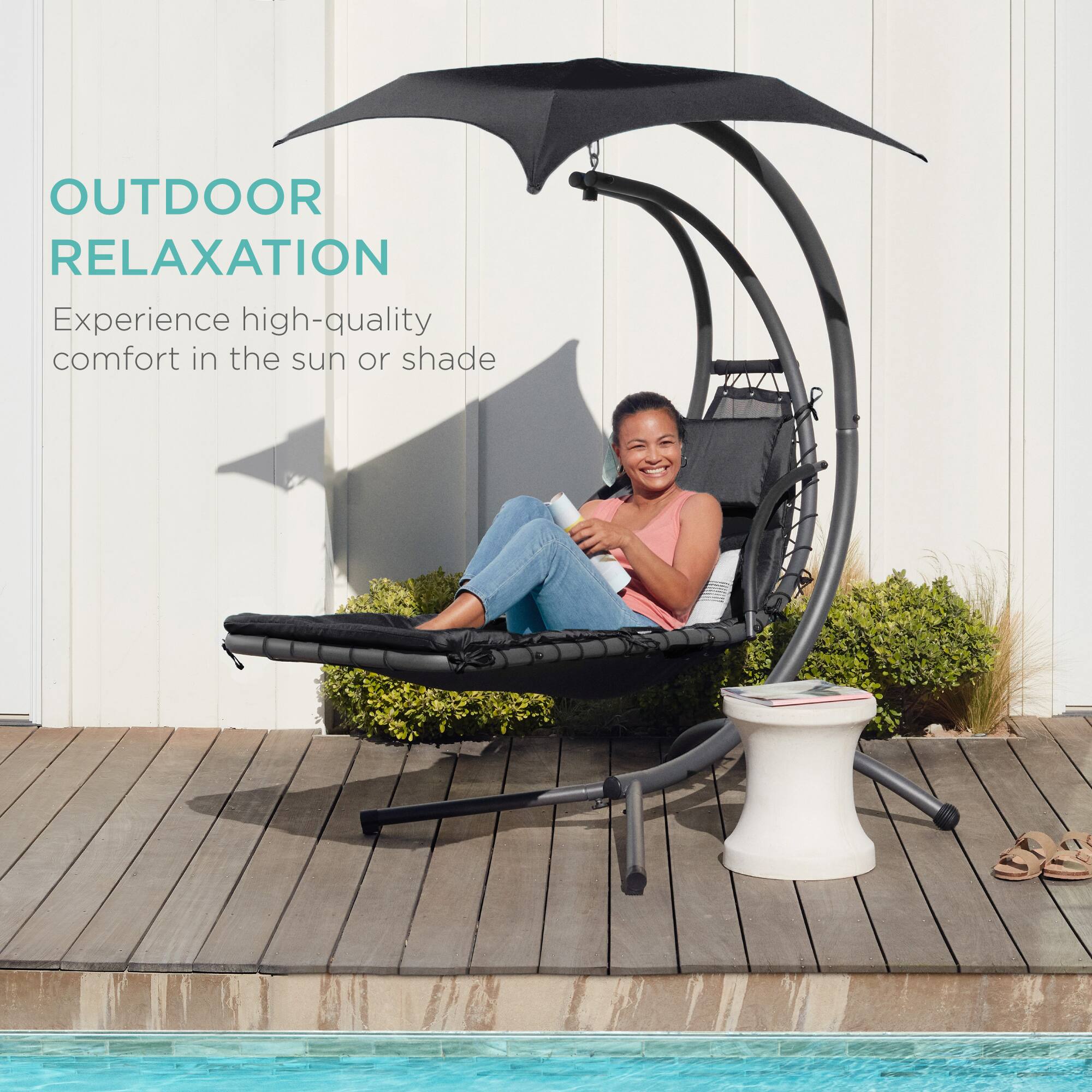 OUTDOOR RELAXATION  
Experience high-quality comfort in the sun or shade