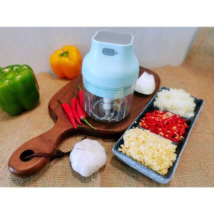 Front. PARKER SLATER - Electric Garlic Chopper, 250ml USB Rechargeable Mini Food Processor for Vegetables, Meats, Spices (Green) - Green.