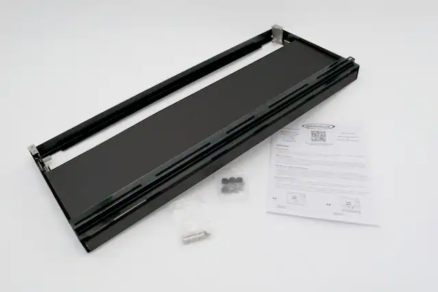 MICROVISOR
WHAT YOU NEED:
- Microvisor
- Microvisor Installation Instructions
- Microvisor Mounting Hardware
Installation Instructions
4A
4B