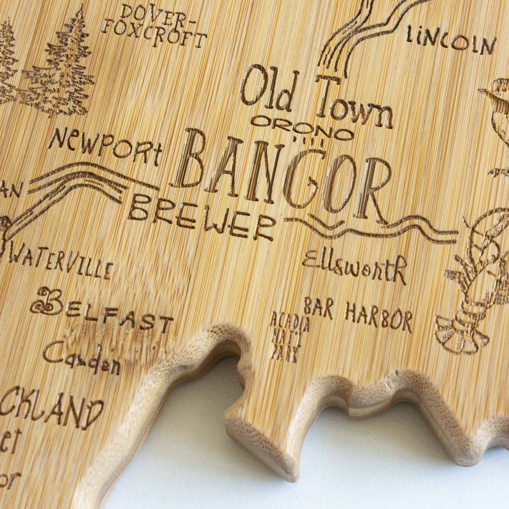 DOVER-FOXCROFT  
LINCOLN  
Old Town  
ORONO  
BANGOR  
NEWPORT  
BREWER  
WATERVILLE  
ELLSWORTH  
BELFAST  
BAR HARBOR  
ACADIA NAT'L PARK  
CANDEN  
CKLAND  
et on