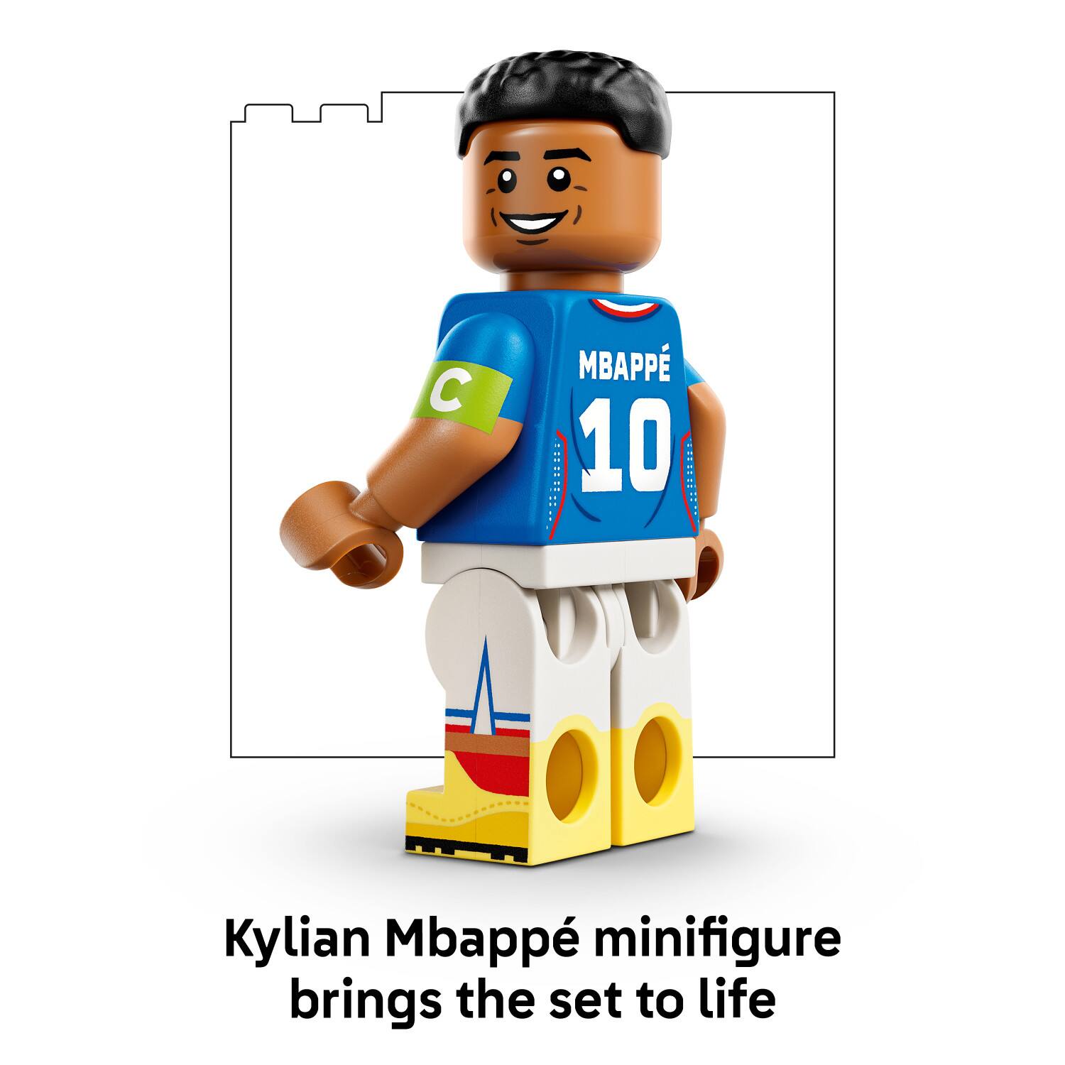 Kylian Mbappé minifigure brings the set to life