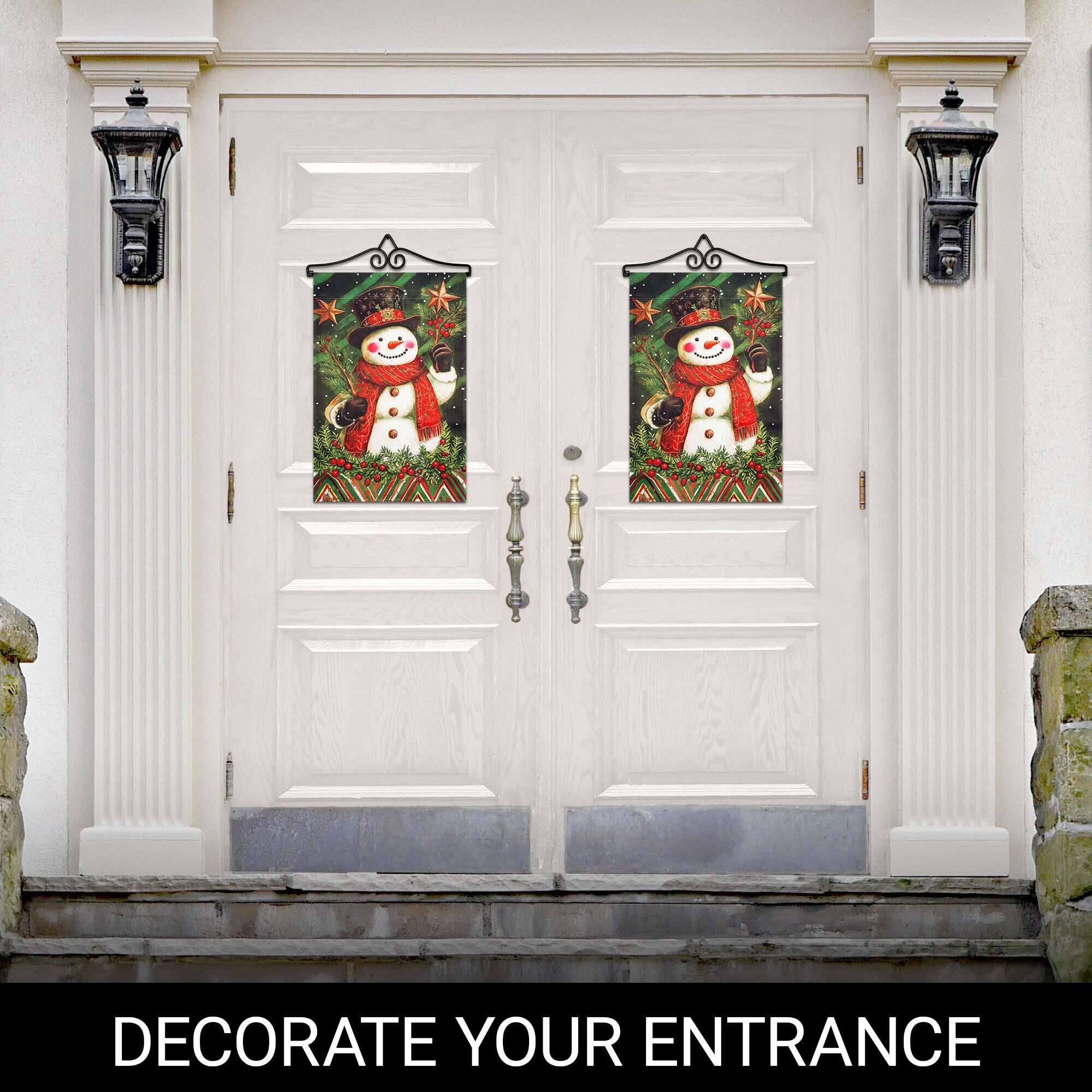 DECORATE YOUR ENTRANCE