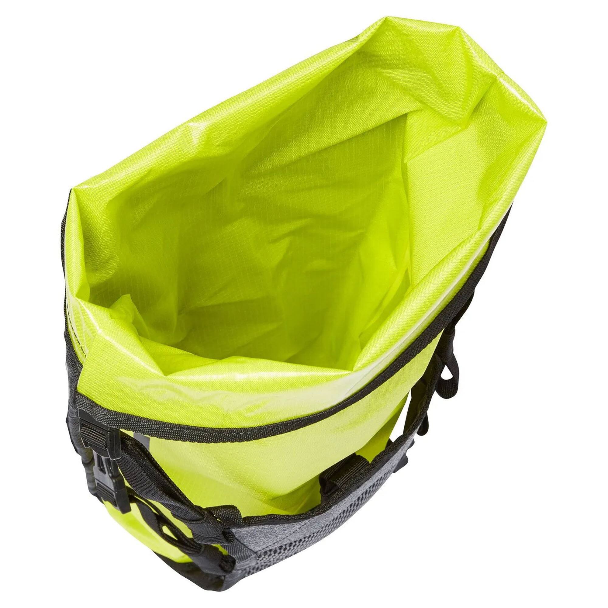 Alt View 3. VAUDE - Vaude Trailpack II Waterproof Cycling Backpack - Bright Green/ Black - Bright Green/Black.