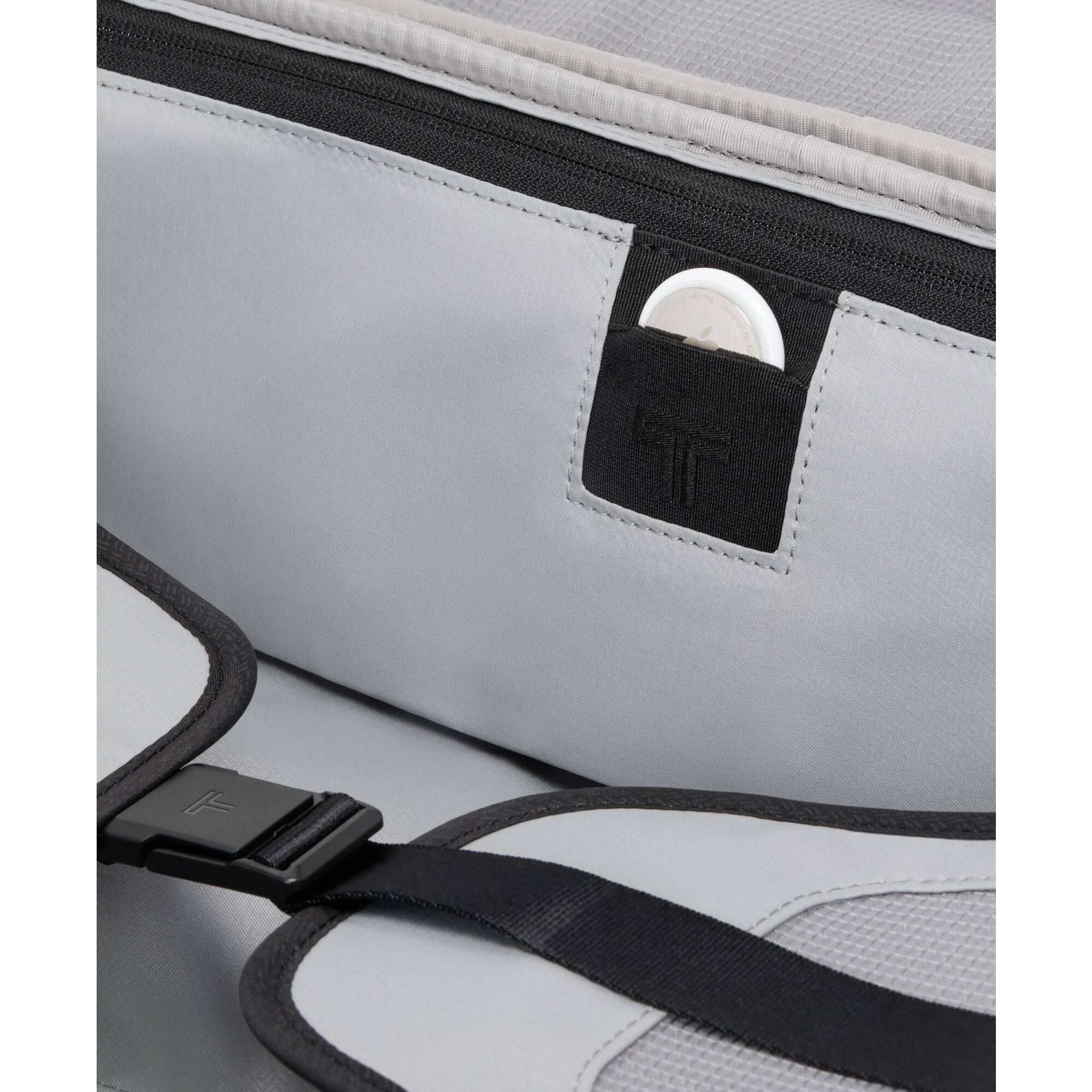TUMI Alpha Dual Access 22