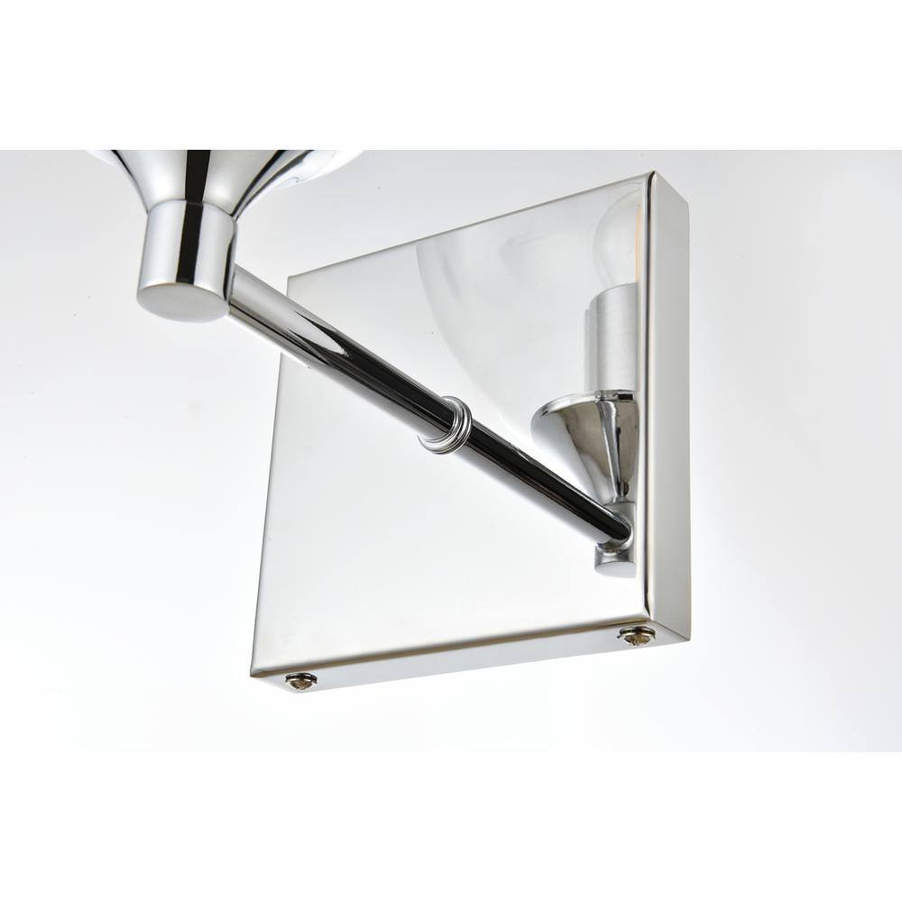 Living District - Foster 1 light Bath Sconce - Chrome And Clear