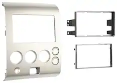Front. Metra - Dash Kit for Select 2004-2007 Nissan Titan DDIN - Silver.