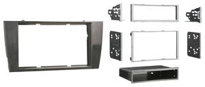 Metra - Dash Kit for Select 2001-2008 Jaguar X-Type non-NAV models - Black - Front_Zoom