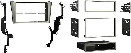 Angle. Metra - Dash Kit for Select 2000-2004 Infiniti I30 DIN DDIN - Gray.