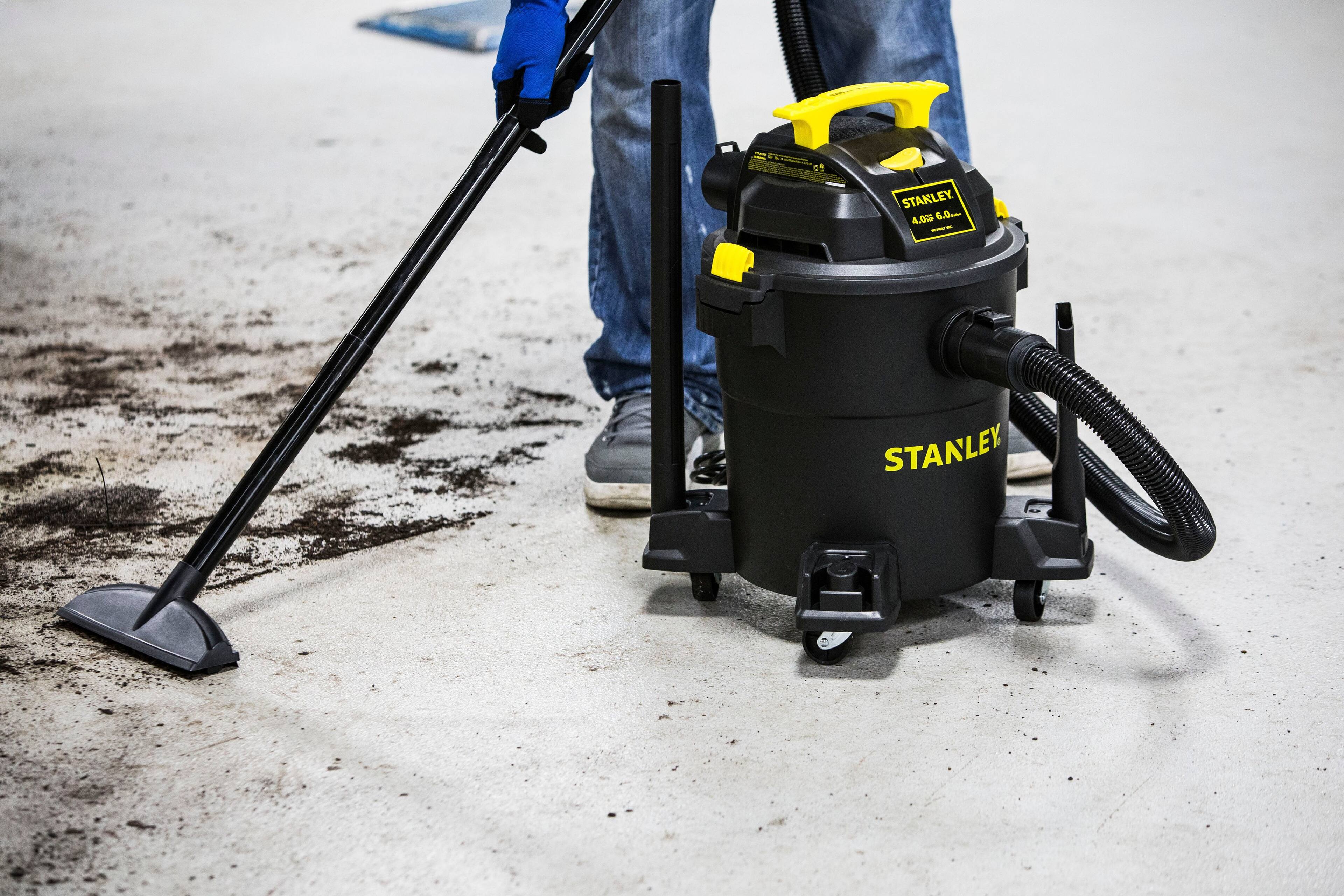 Left. Stanley - 6 Gallon wet/dry vacuum - black.