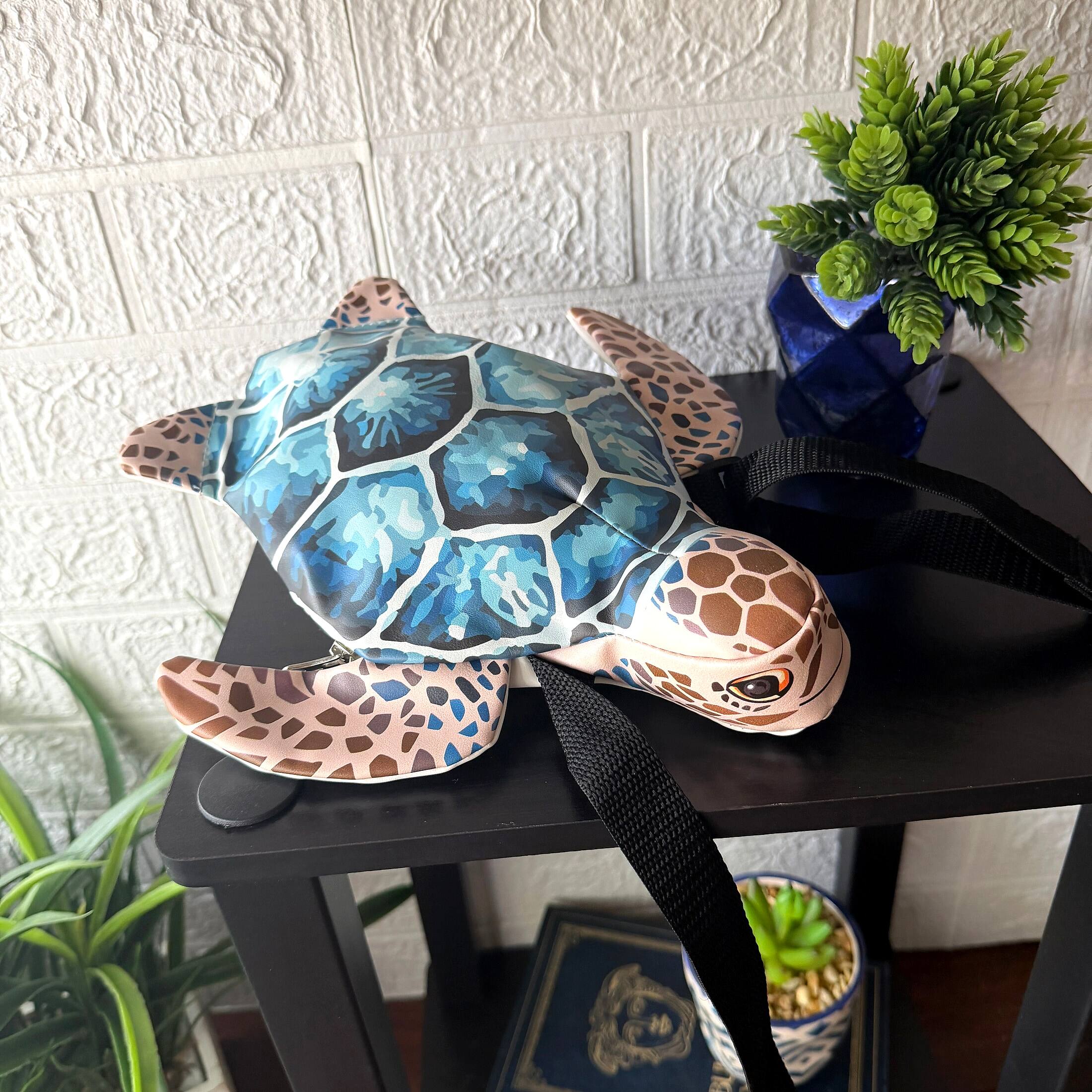 Alt View 3. Things2Die4 - Sea Turtle Crossbody Bag Blue Vinyl Adjustable Strap Women's Small Purse - Blue.