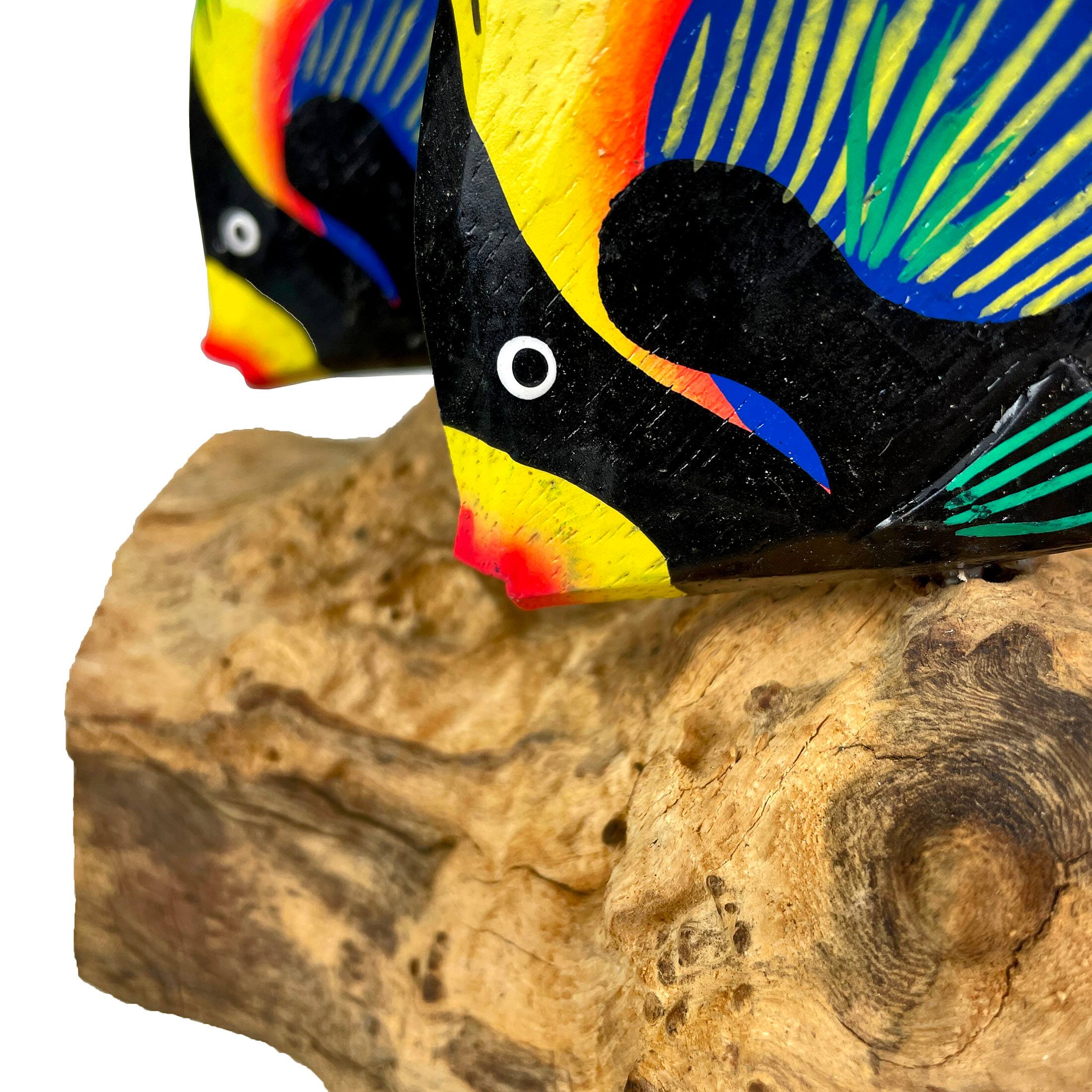 Alt View 2. Chesapeake Bay - Handcrafted Driftwood & 3 Tropical Fish Sculpture Coastal Nautical Table Decor - Multicolored.