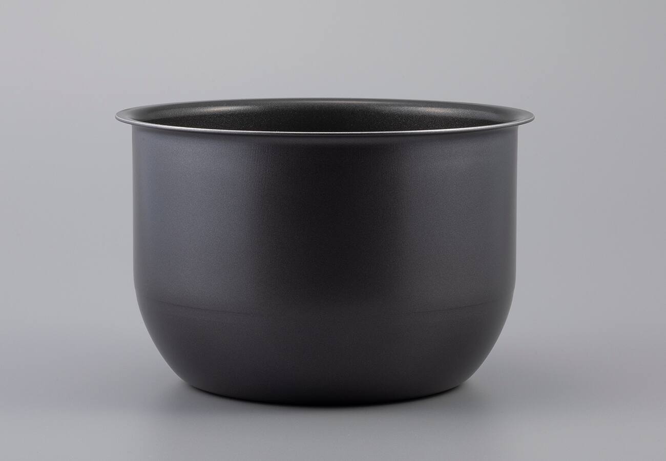 Alt View 2. Zojirushi - Induction Heating Rice Cooker & Warmer - 10 Cup - Black.