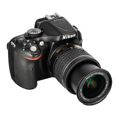 Nikon D5200 DSLR 24.1MP APS C w/ 18 55mm Lens Starter Bundle Nikon D5200 DSLR 24.1MP APS C w/ 18 55mm Lens Starter Bundle