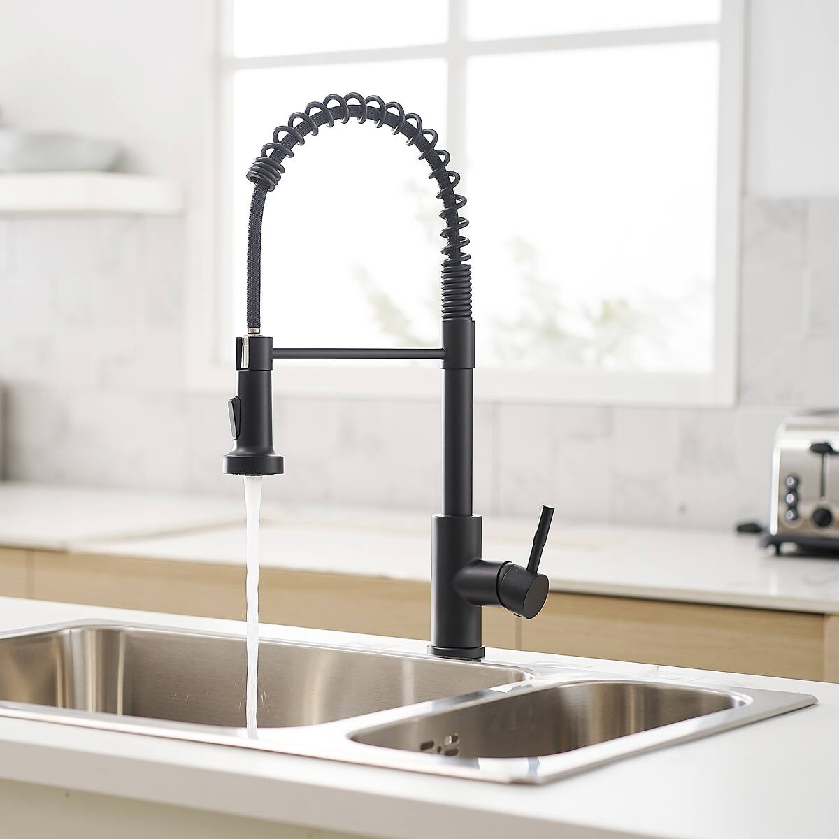 Ropilly Kitchen Faucet with Pull Out Sprayer, Single Handle Kitchen ...