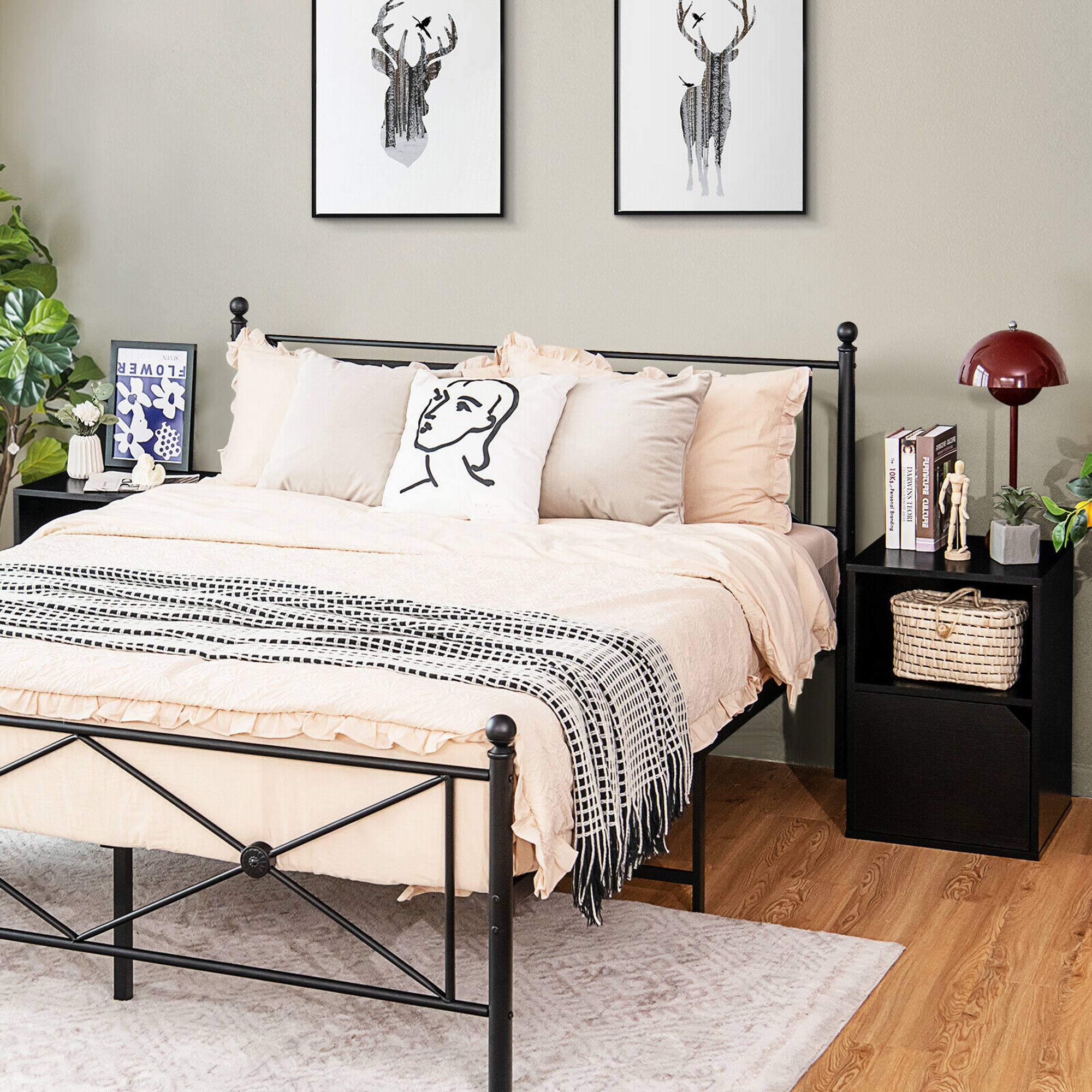 The text in the image is: "FLOWER a 100g. on Boang I ARING iNT IMURAN IU."