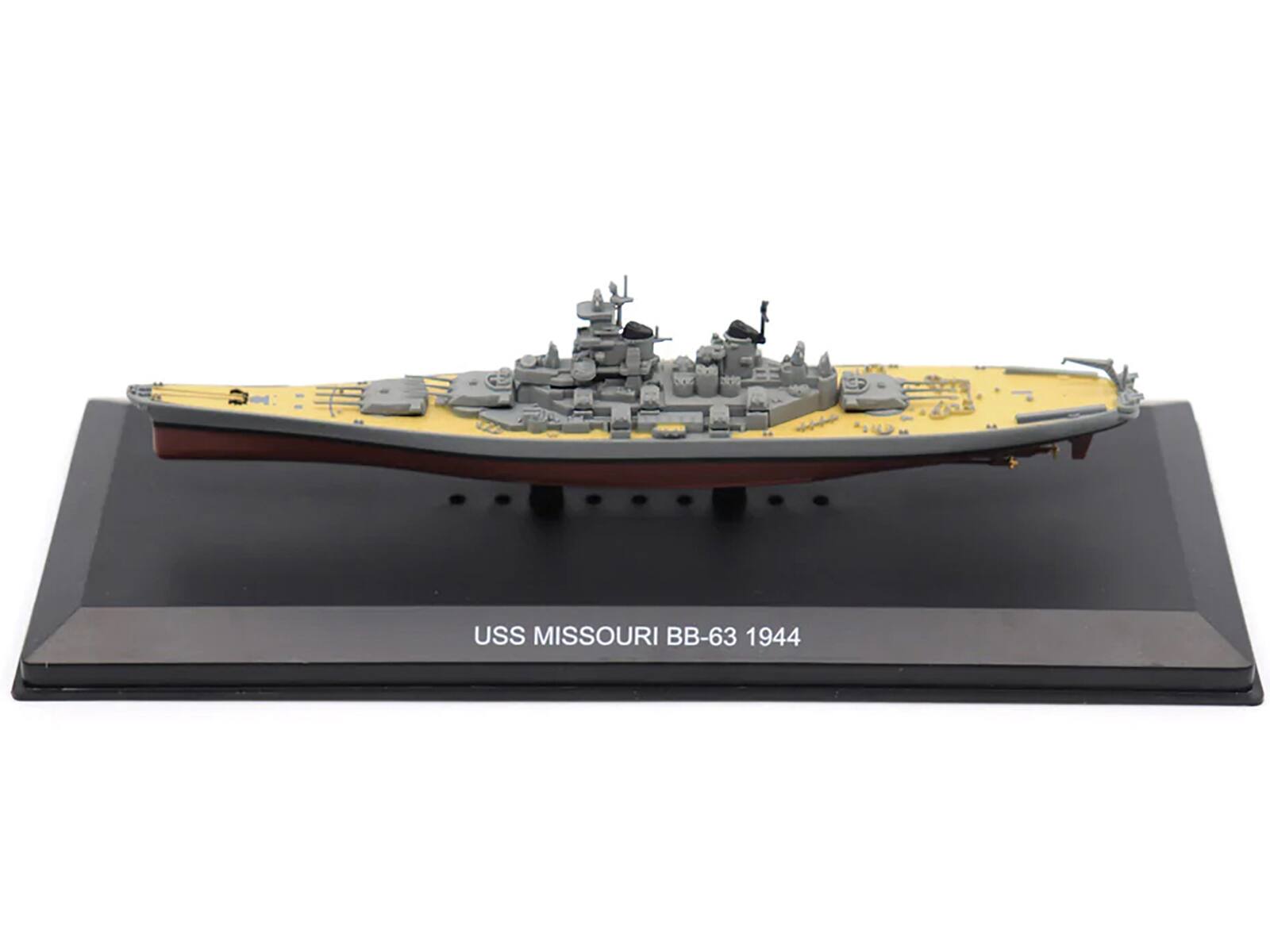 USS MISSOURI BB-63 1944