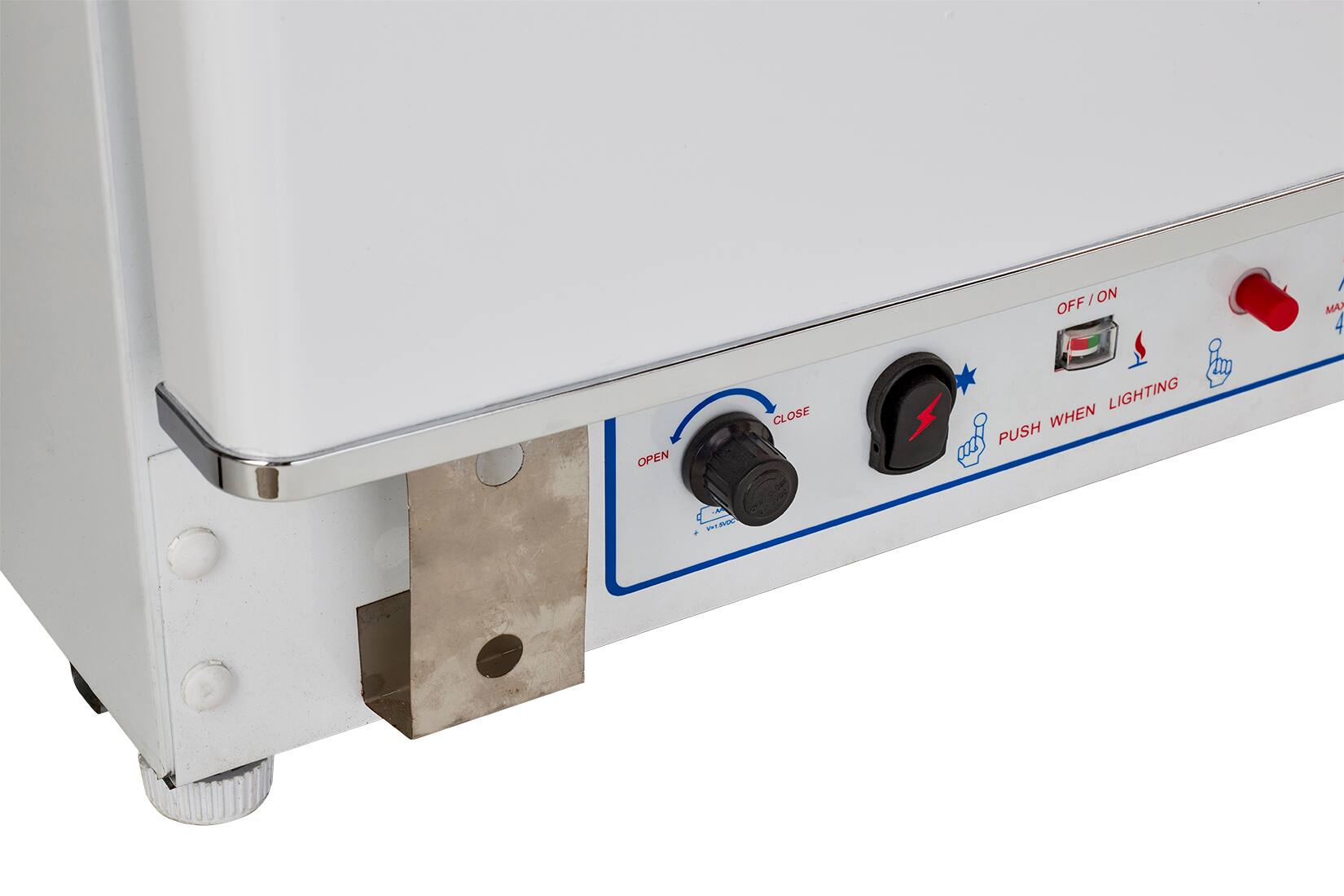 The text on the image reads: "OFF/ON ON OFF MA 4 OPEN CLOSE LIGHTING WHEN PUSH A PB." This text is likely a description or instructions for the device, which appears to be an oven or a microwave. The text indicates that there are two buttons for turning the device on and off, and a button for opening and closing the door. Additionally, there is a button for activating the lighting when needed.