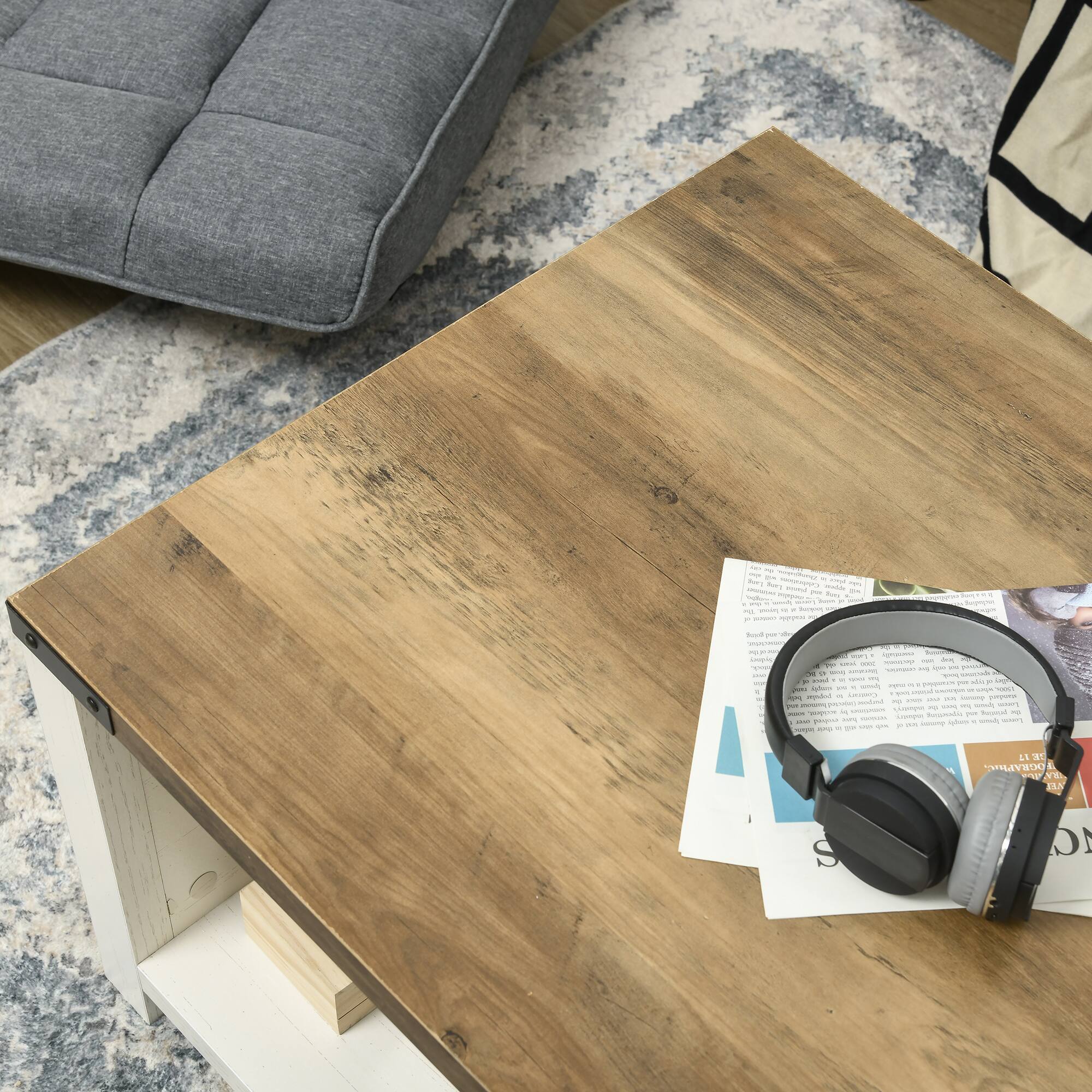 The text on the image is: 

"Recientes ao Cempn 1 LI ST TA PN A S a"