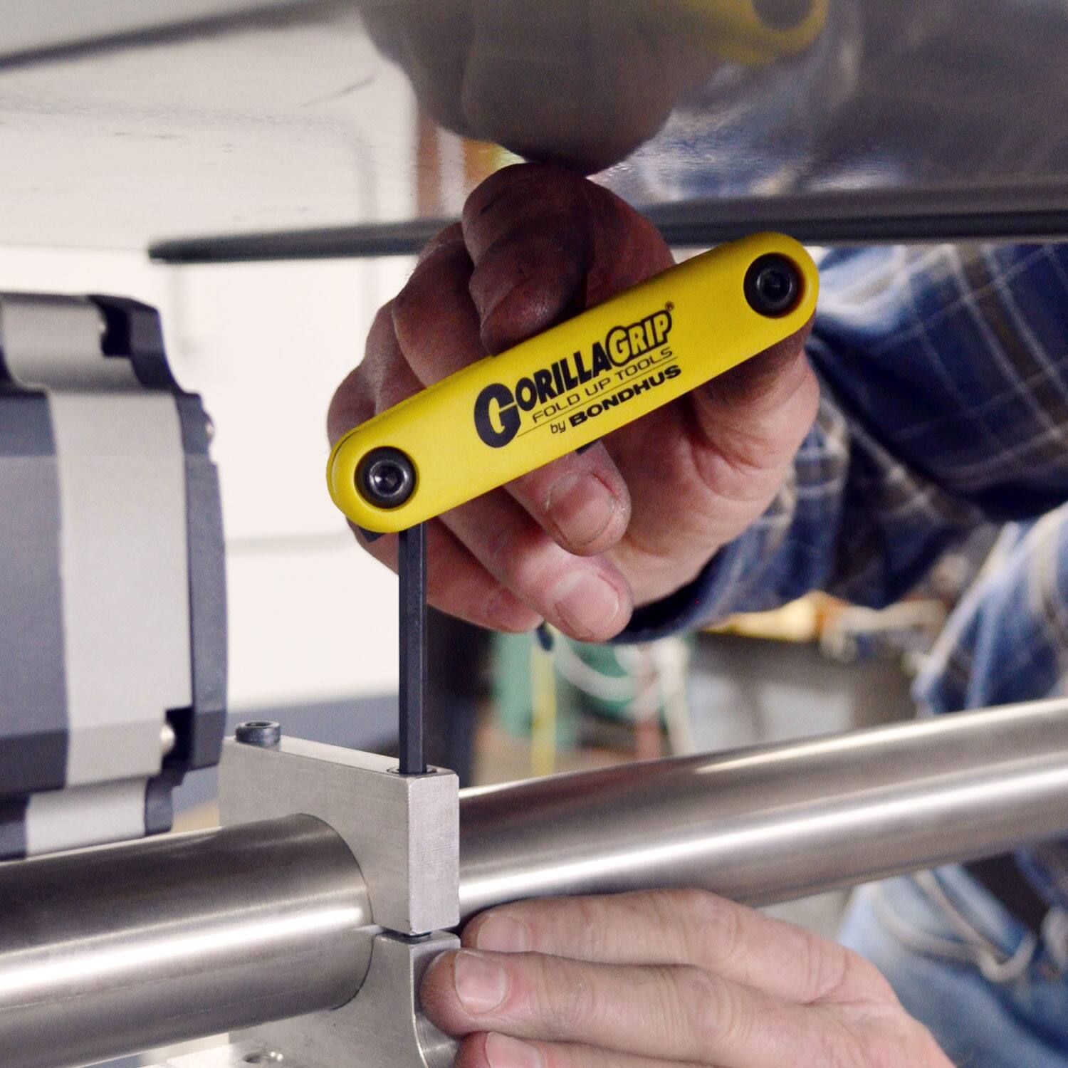 GORILLA GRIP FOLD UP TOOLS BY BONDHUS