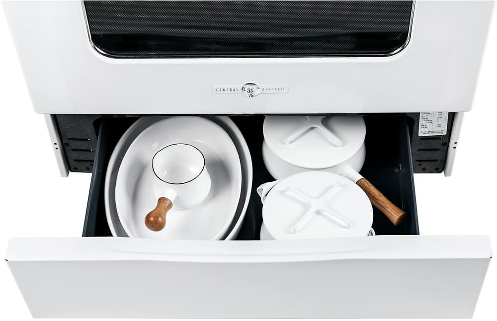 GE Artistry Series 5.0 Cu. Ft. Freestanding Electric Range White on