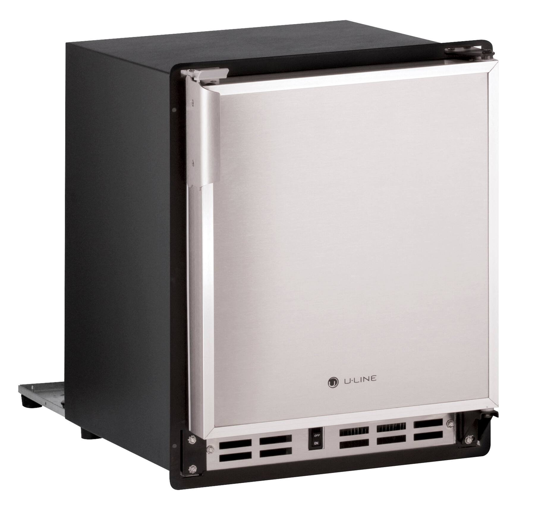 Angle. U-Line - 14" 23-Lb Freestanding Icemaker - Stainless Steel.
