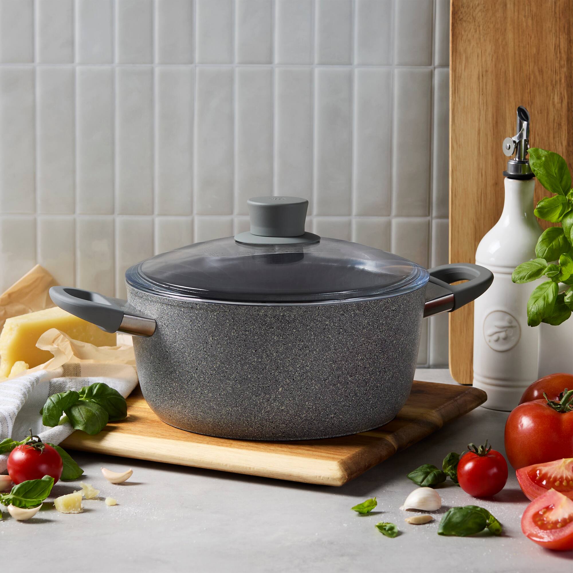 Alt View 3. ZWILLING - ZWILLING Parma Plus Ceramic 4.8-qt Aluminum Ceramic Nonstick Dutch Oven with Lid - Grey.
