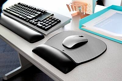 Alt View 8. 3M - Precise Vertex Mouse Pad with Gel Wrist Rest, Non-Skid Base, Black/Silver - Black/Silver.