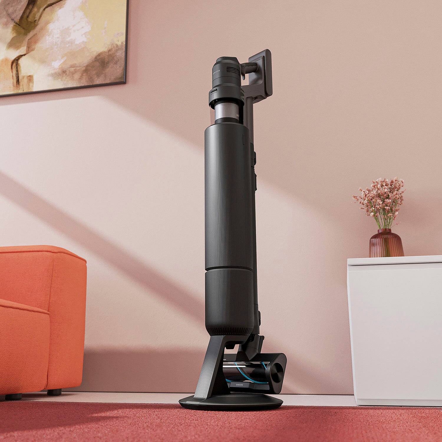Alt View 24. Samsung - Bespoke AI Jet Ultra Cordless Stick Vacuum with All-in-One Clean Station and 400AW Suction Power - Satin Black.