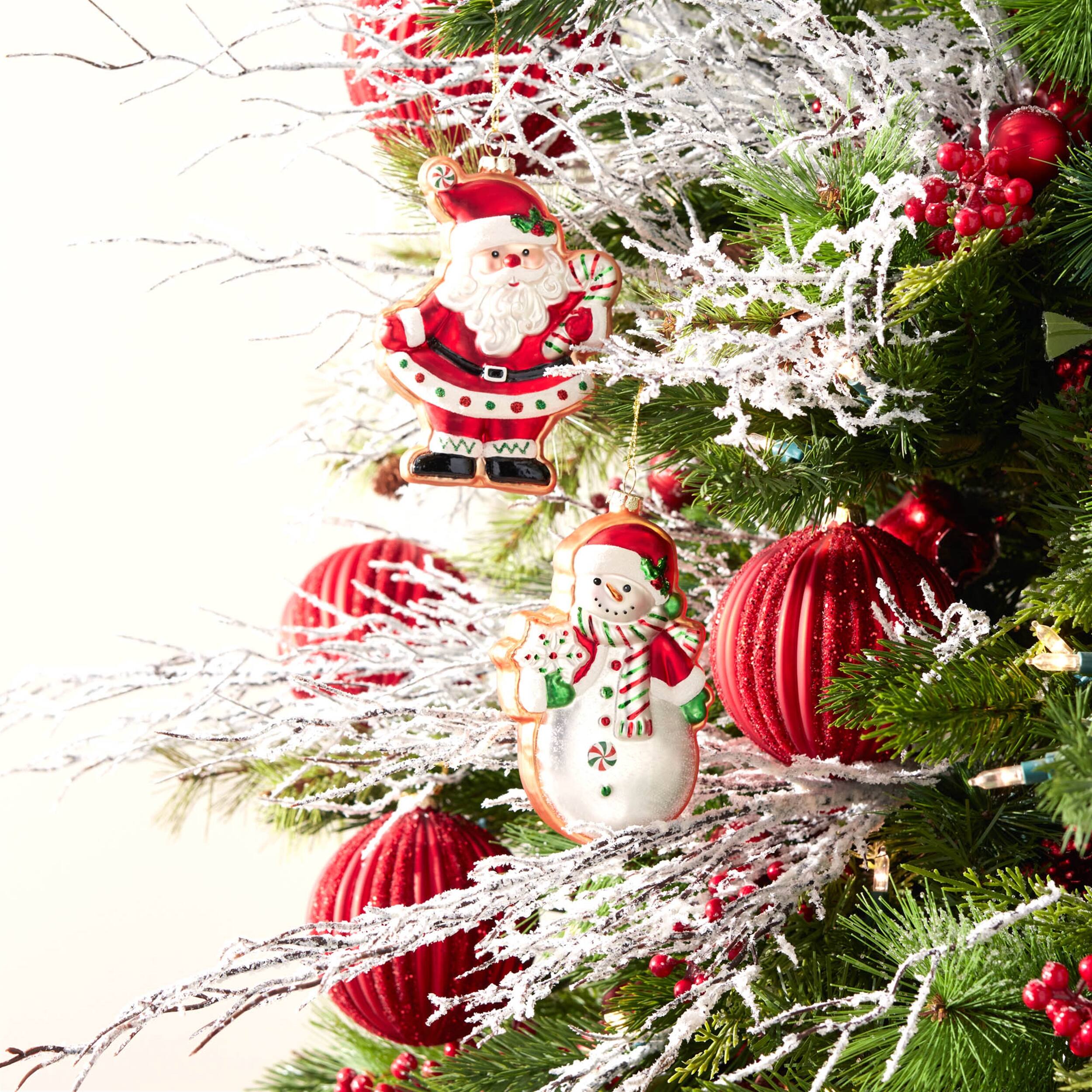 Angle. BreeBe - Glass Santa and Snowman Cookie Ornament (Set of 12) - White, Greed.