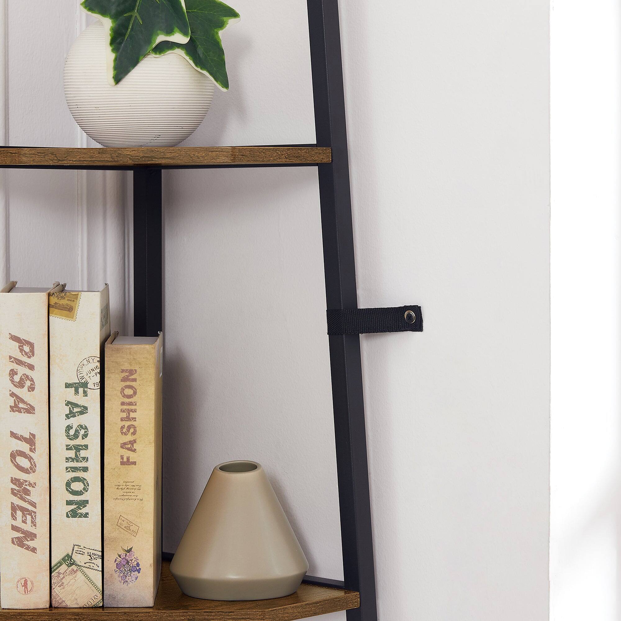 PISA TOWEN  
FASHION  
NOIHSFA