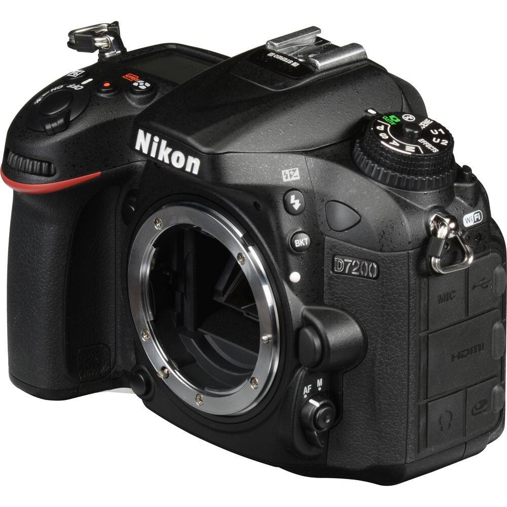 Nikon D7200  
Wi-Fi  
BKT  
MIC  
HDMI  
AF  
M  
U2  
U1  
EFFECTS  
BKT  
HDMI