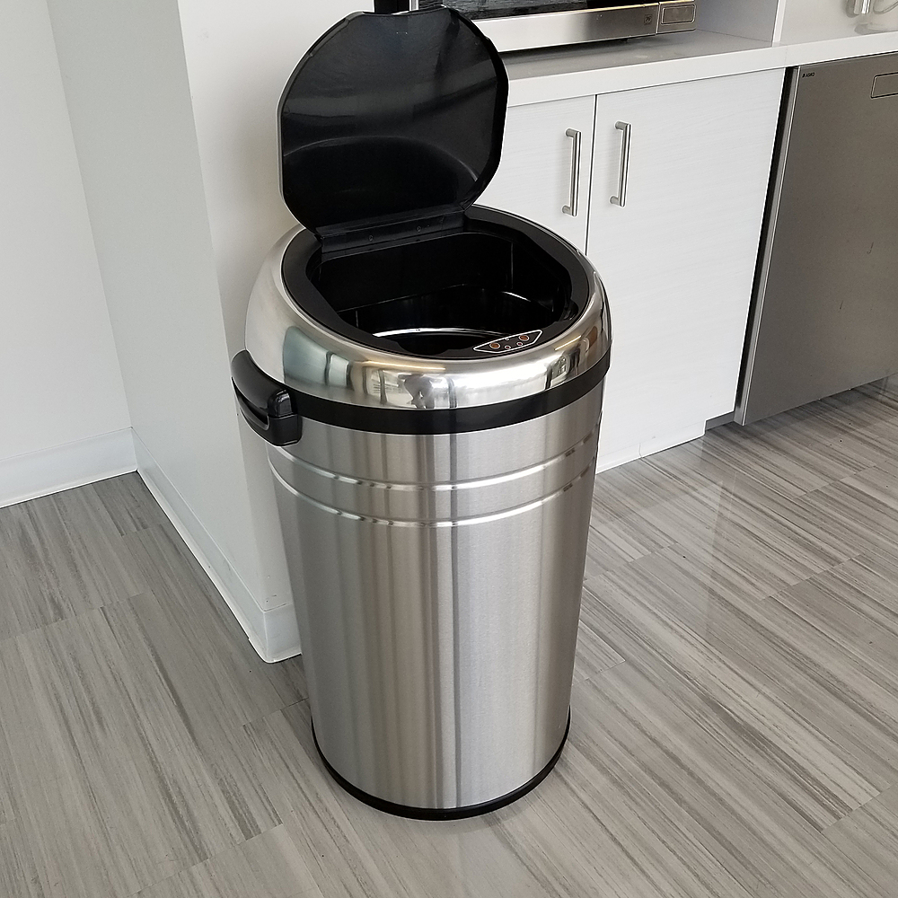 Kitchen Trash Can With Lid 18 Inch High