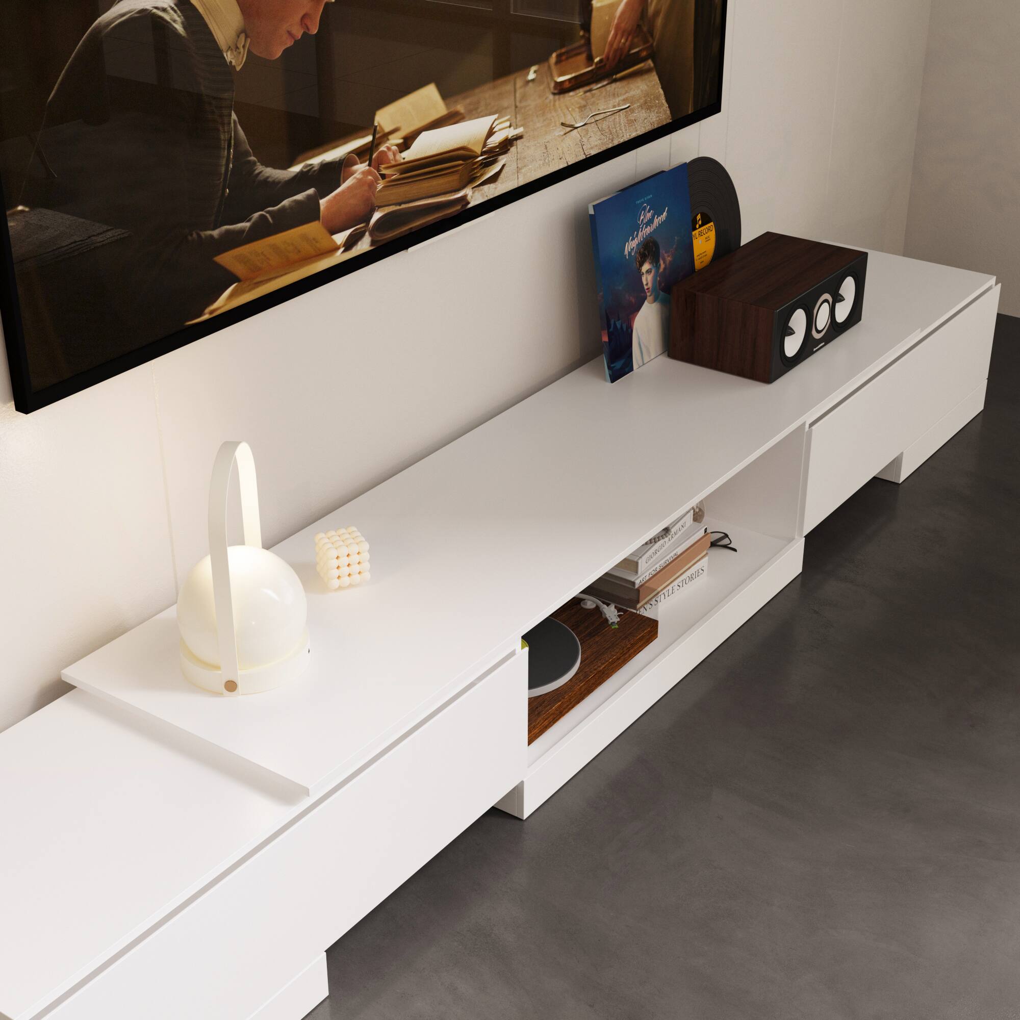 The text in the image is "HESTMUS" and "AoMS".