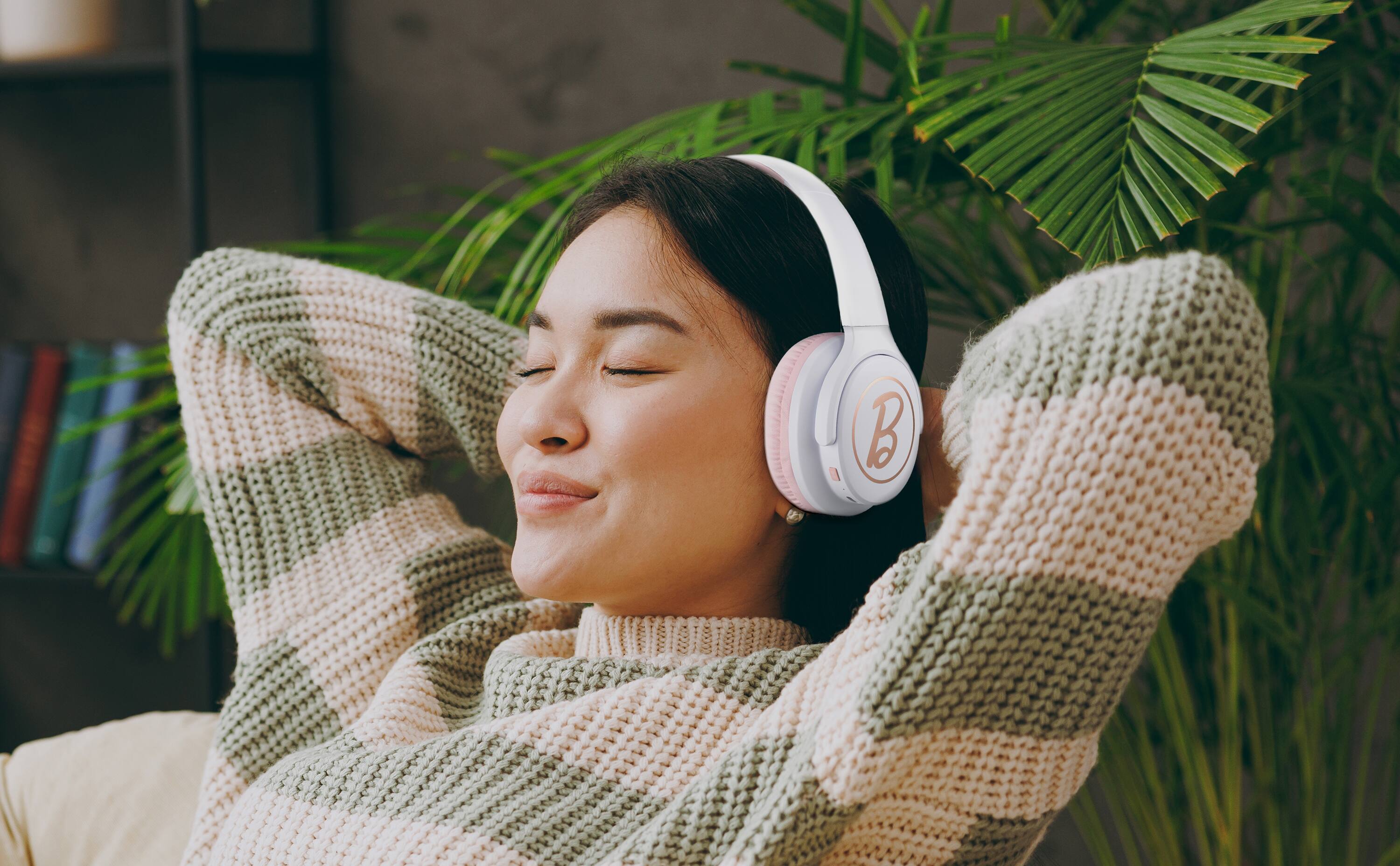 Back. eKids - eKids Barbie Wireless Headphones for Kids, Bluetooth Headphones for School, Home, or Travel - Pink.