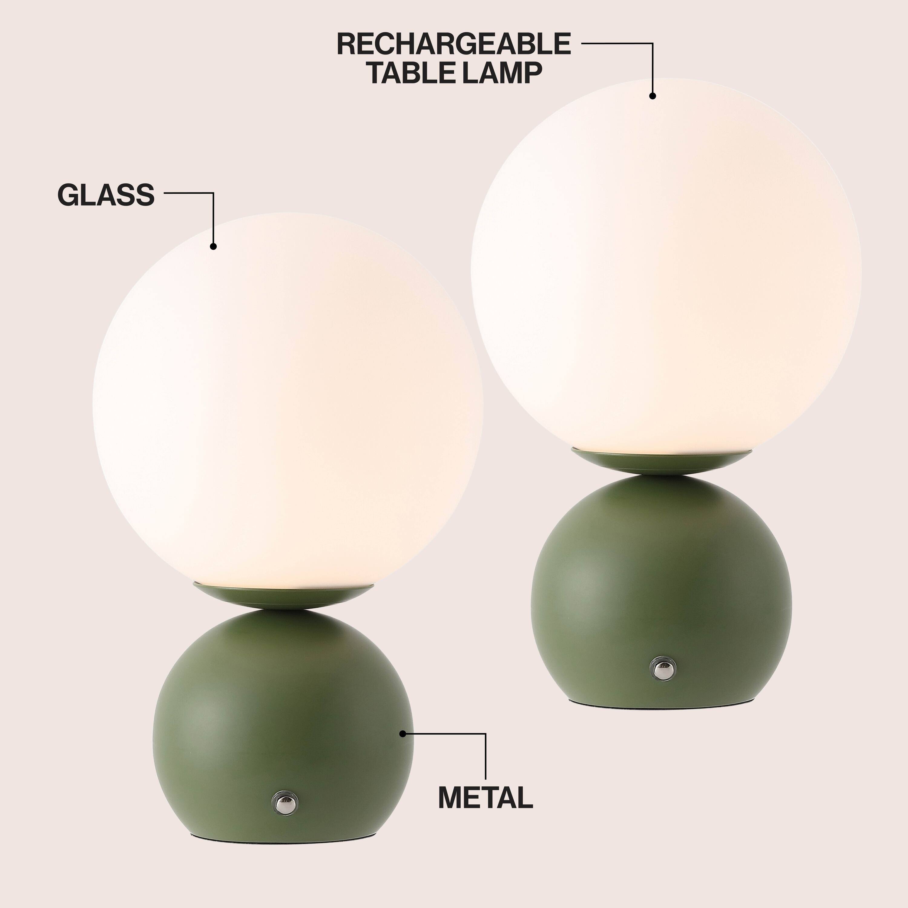 RECHARGEABLE TABLE LAMP

GLASS

METAL