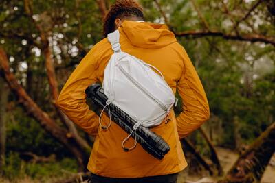 Peak Design Outdoor Sling 7L Cloud BAS-7-CD-1 - Best Buy Peak Design Outdoor Sling 7L Cloud BAS-7-CD-1 - Best Buy
