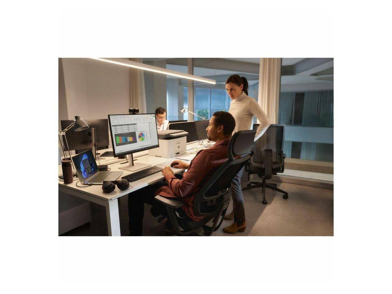 Alt View 2. HP - HP EliteBook 6 G1i 14" Touch - Intel Core Ultra 7 - 16 GB - 512 GB SSD - Pike Silver - Windows 11 Pro - Gray.