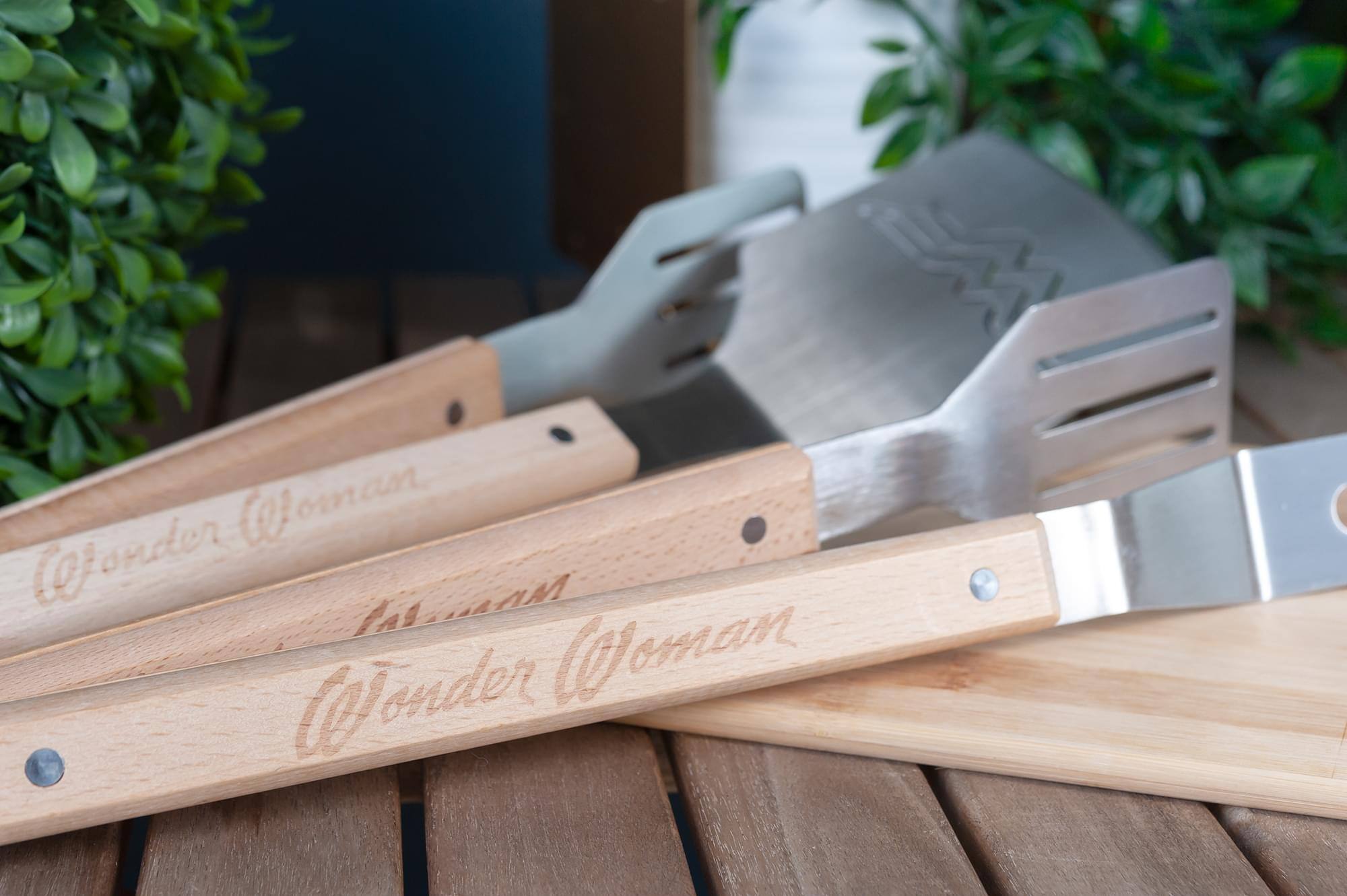 Wonder Woman  
Wonder Woman