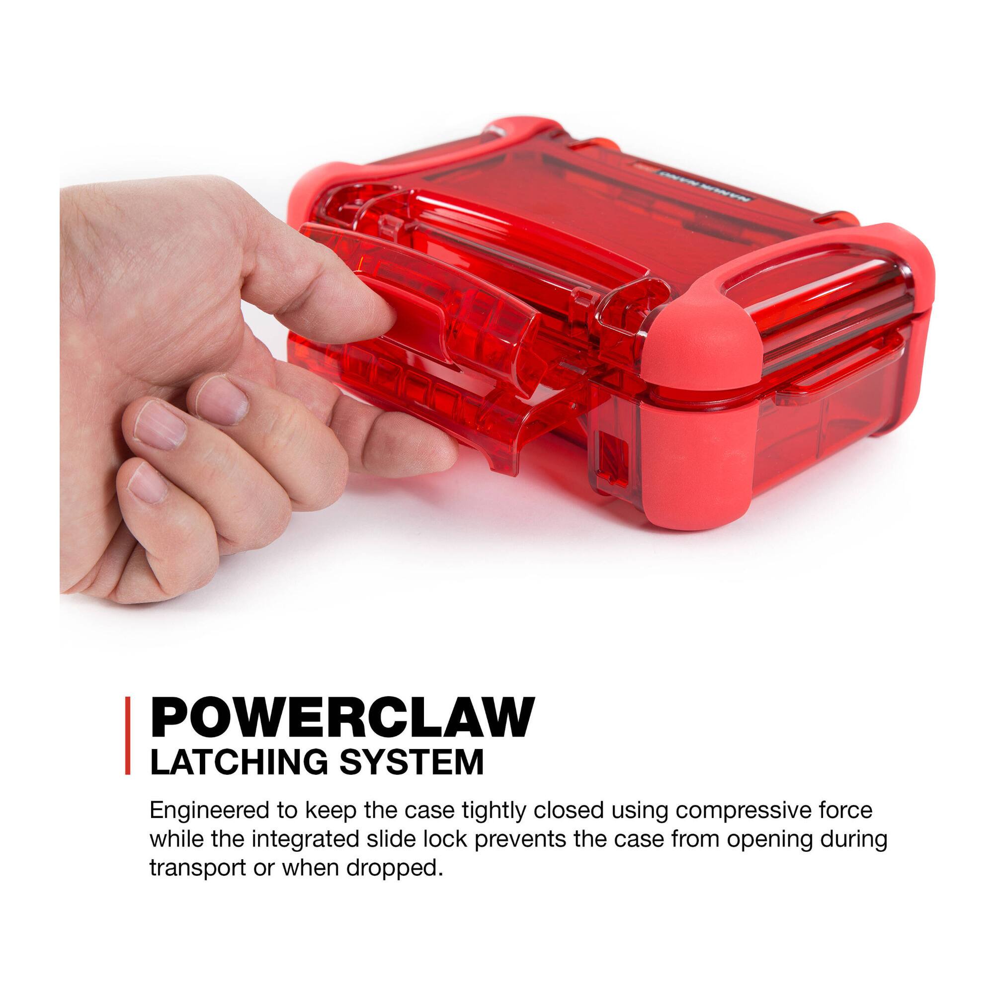 POWERCLAW LATCHING SYSTEM  
Engineered to keep the case tightly closed using compressive force while the integrated slide lock prevents the case from opening during transport or when dropped.