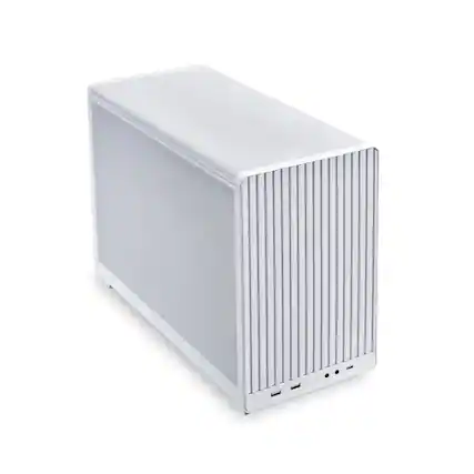 Front. Lian Li - A3W.US (WHITE) mATX 26.3L micro form factor chassis- Supports up to 360 radiator and 10 x 120mm fans - White.