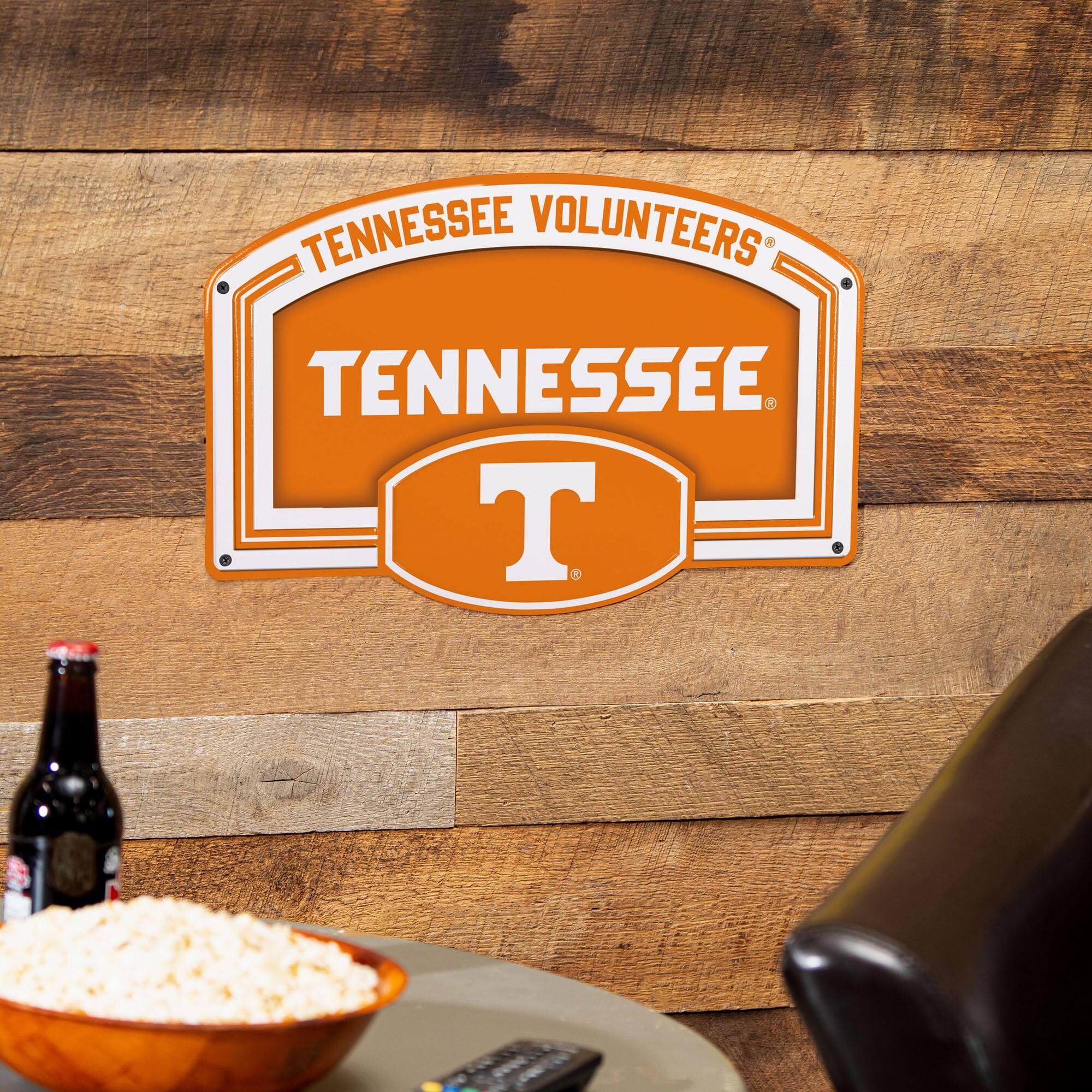 TENNESSEE VOLUNTEERS  
TENNESSEE  
T