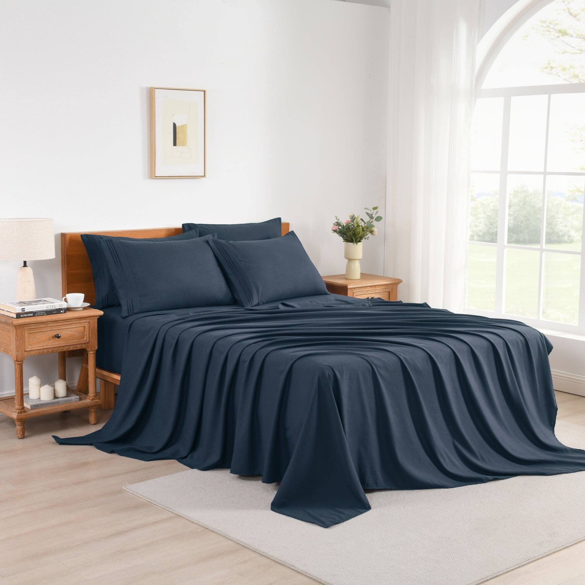 Left. MarCielo - Marcielo 4/6 Pcs Soft Solid & Embroidery Bed Sheets Set - Navy Blue.