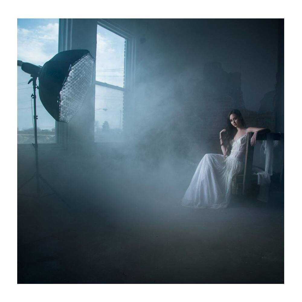 Back. Westcott - Westcott 40 Degree Egg Crate Grid for Rapid Box Switch Octa M and Octa XL.