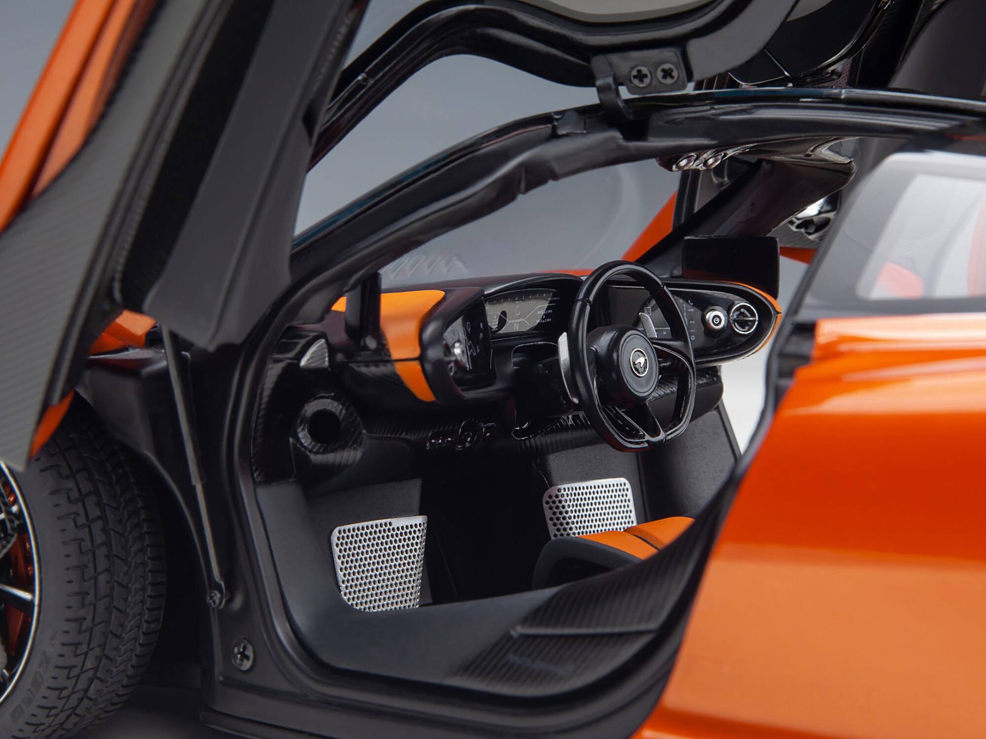 Alt View 3. Autoart - McLaren Speedtail Volcano Orange Metallic with Black Top and Suitcase Accessories 1/18 Model Car by Autoart.