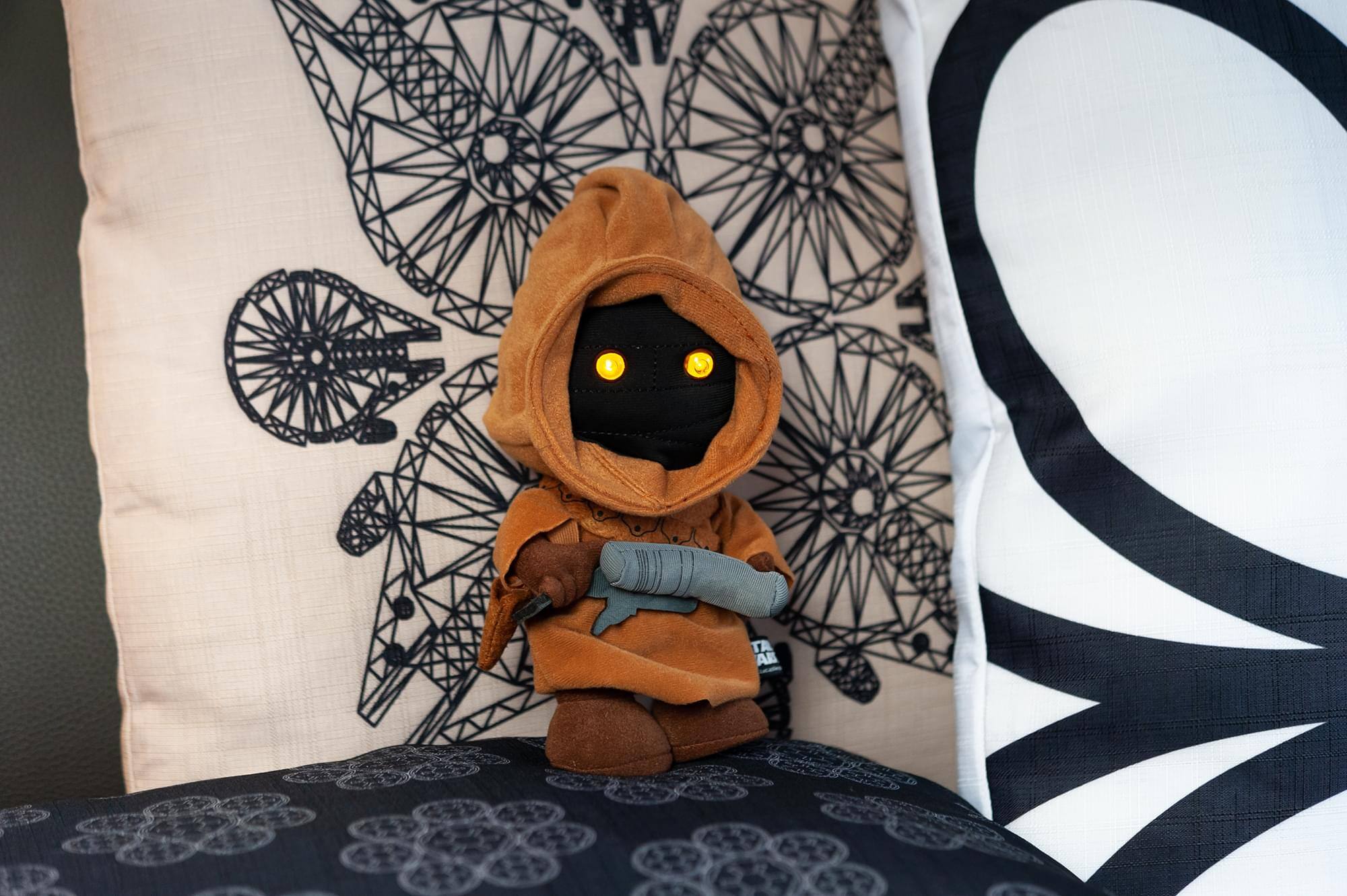 Alt View 4. Star Wars - Stuffed Star Wars Plush Toy - 9" Talking Jawa Doll - Brown.