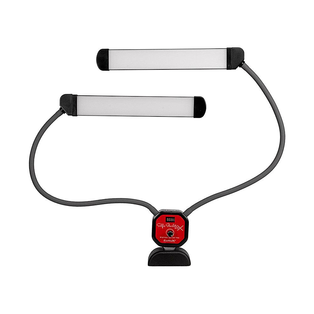 8881 Selfie Sally FoX