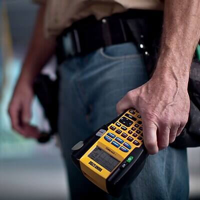 N Mf ers - . DAWO 5200 ONERY O