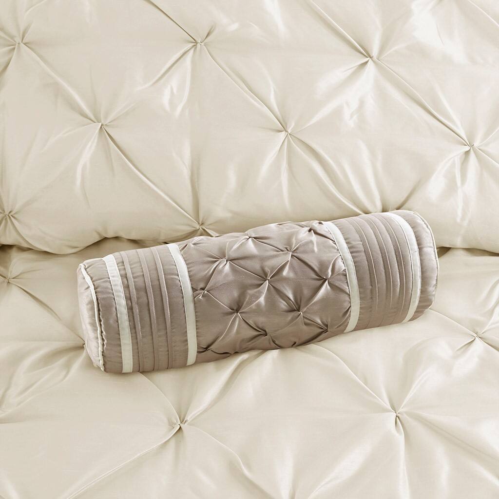 Alt View 2. Gracie Mills - Gracie Mills Shelby 7-Piece Padded Comforter Set - Ivory.