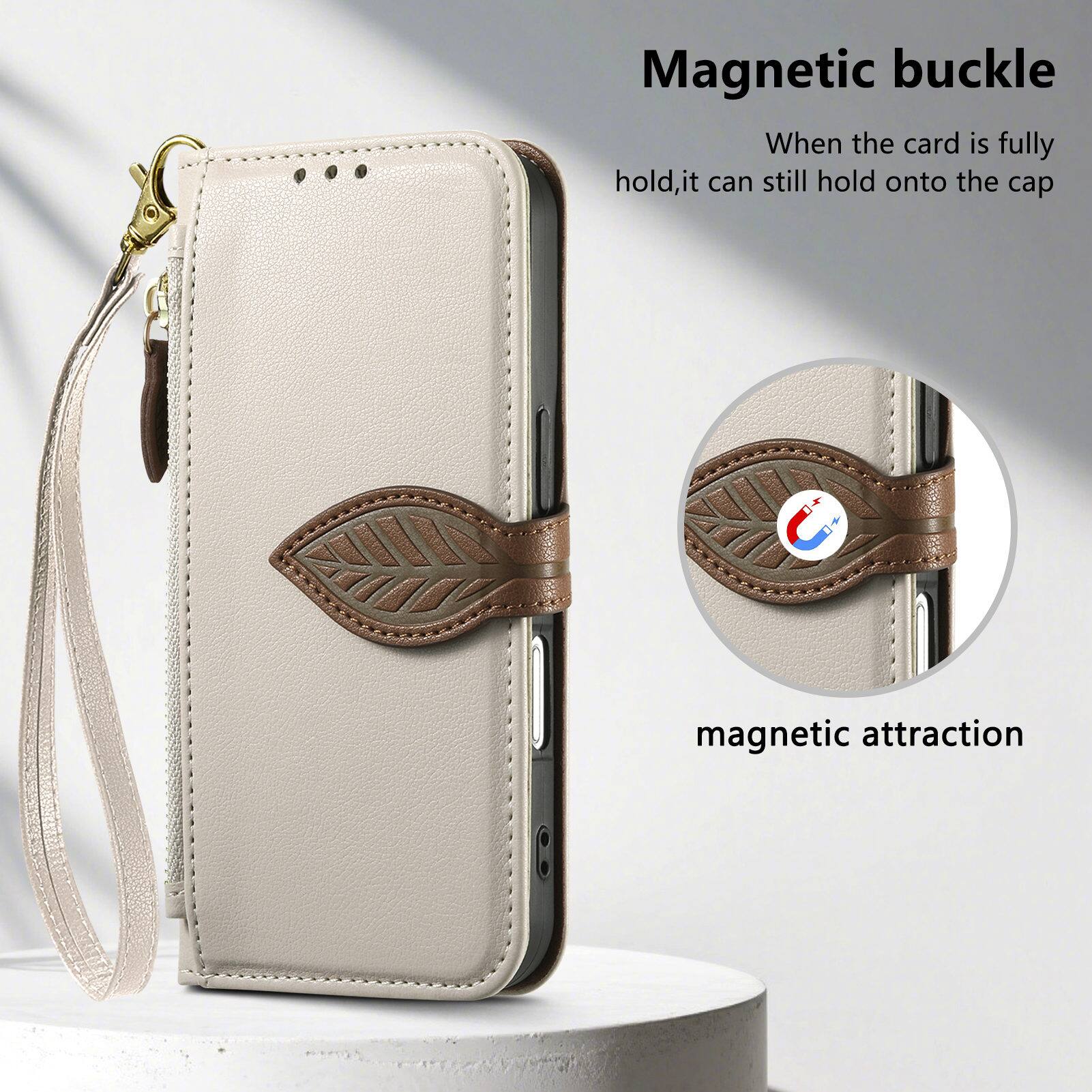 Magnetic buckle  
When the card is fully hold, it can still hold onto the cap  
magnetic attraction