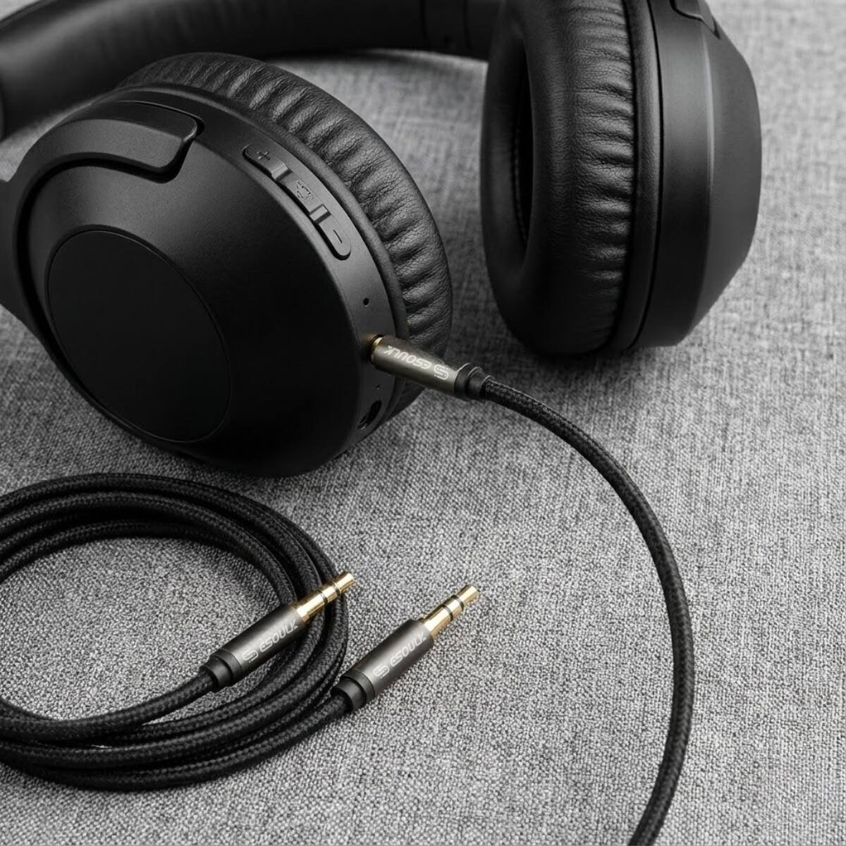 The text on the image reads:

"ESOULK 6 6so0dx ESOULE"